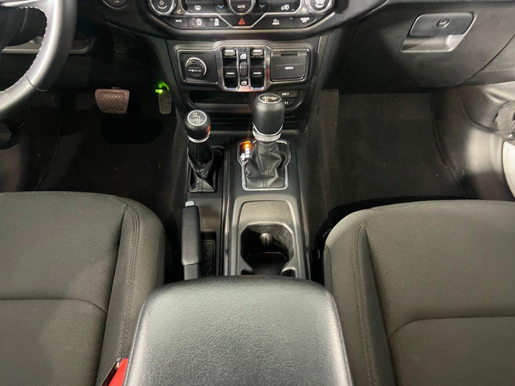 used 2021 Jeep Wrangler Unlimited car, priced at $29,473