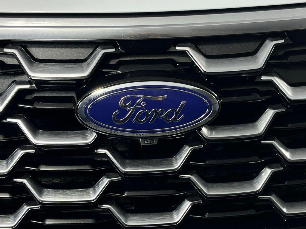 used 2025 Ford Explorer car, priced at $48,473