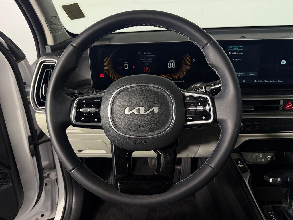 used 2025 Kia Sorento car, priced at $36,072