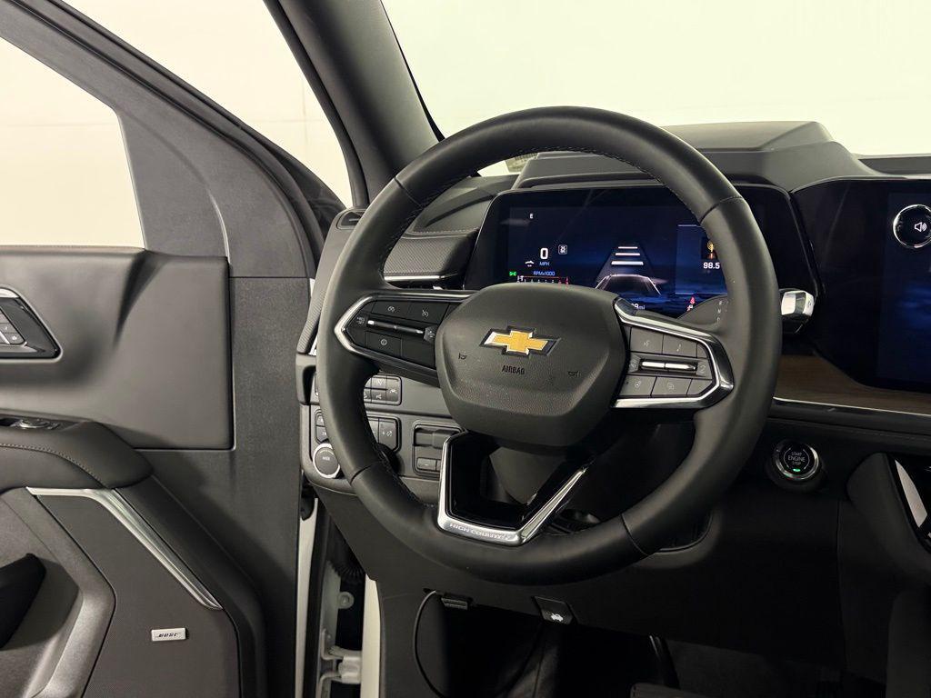 used 2025 Chevrolet Suburban car, priced at $81,373