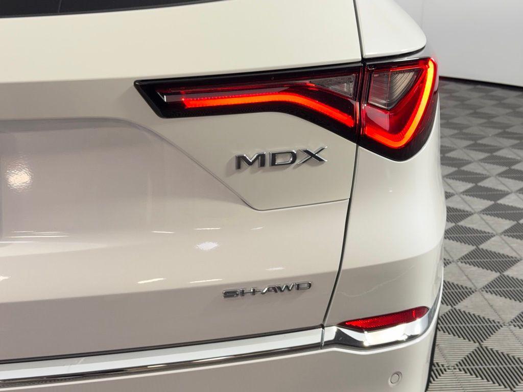 used 2026 Acura MDX car, priced at $54,073