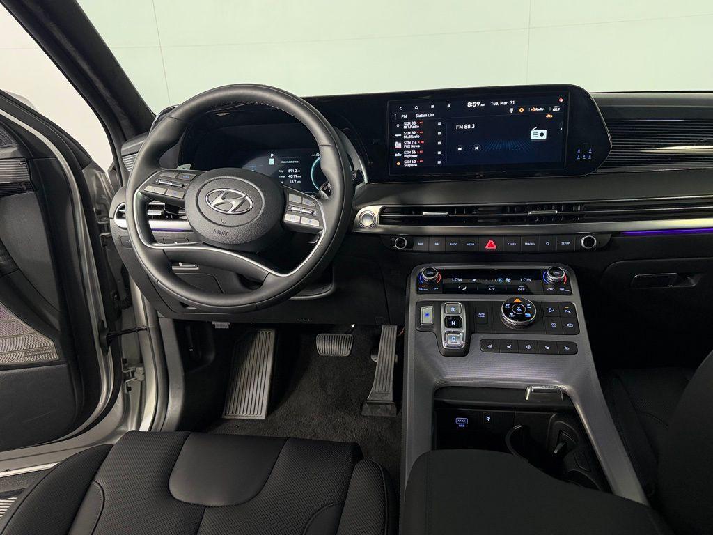 used 2025 Hyundai Palisade car, priced at $44,573