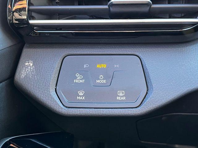 used 2024 Volkswagen ID.4 car, priced at $22,975