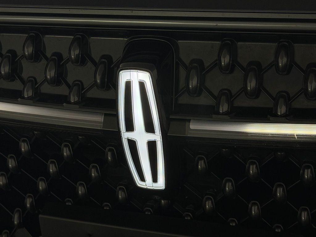 used 2025 Lincoln Nautilus car, priced at $63,573