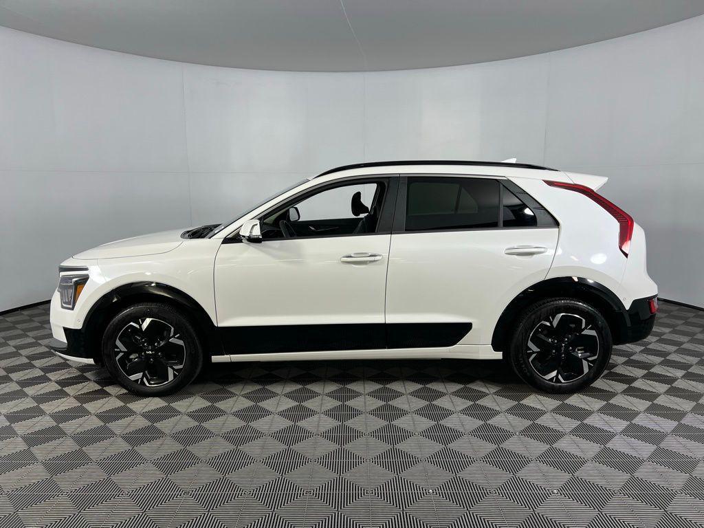 used 2024 Kia Niro EV car, priced at $20,475