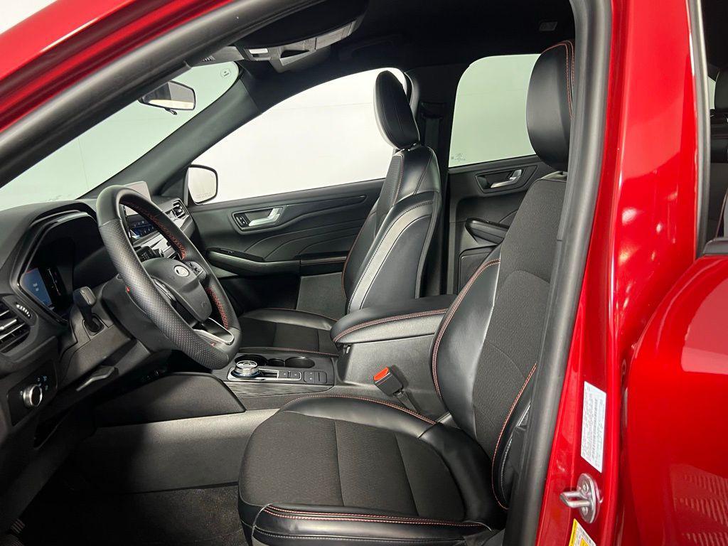 used 2025 Ford Escape car, priced at $21,973