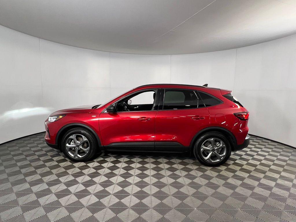 used 2025 Ford Escape car, priced at $21,973