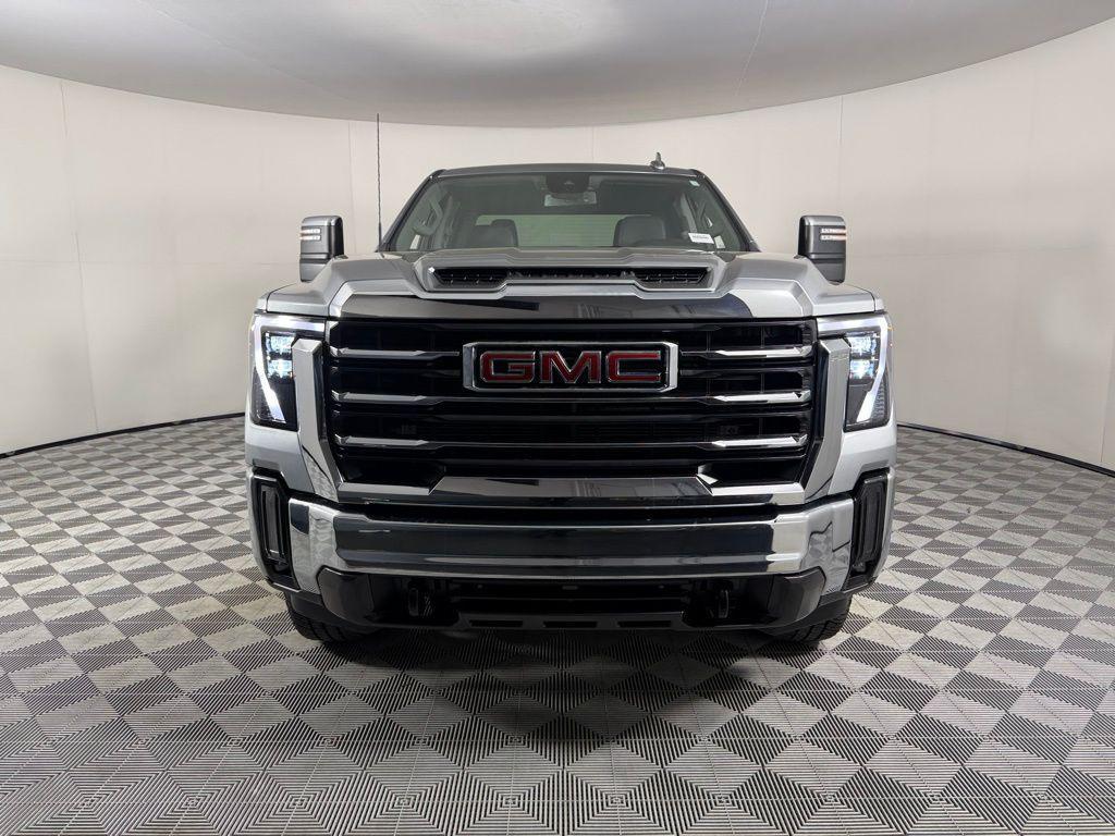 used 2025 GMC Sierra 3500 car, priced at $70,373