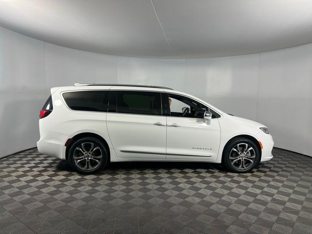 used 2022 Chrysler Pacifica car, priced at $33,673
