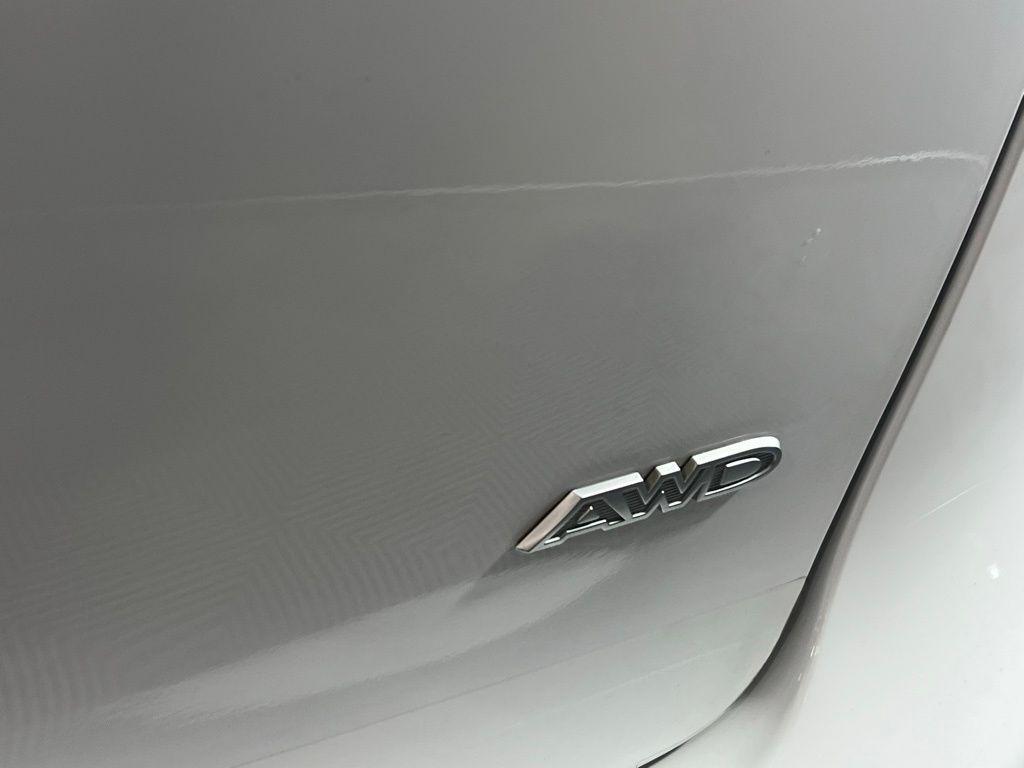 used 2022 Chrysler Pacifica car, priced at $33,673