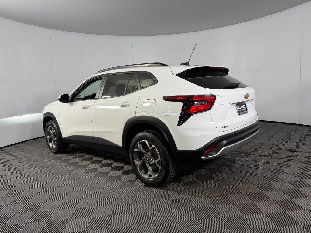 used 2025 Chevrolet Trax car, priced at $21,572