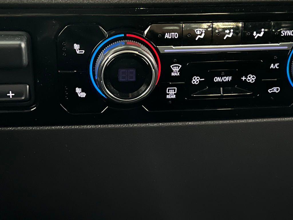 used 2022 Chevrolet Silverado 1500 car, priced at $39,673