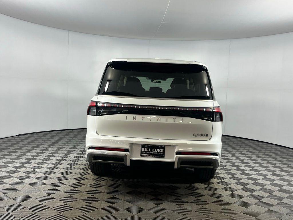used 2025 INFINITI QX80 car, priced at $66,975