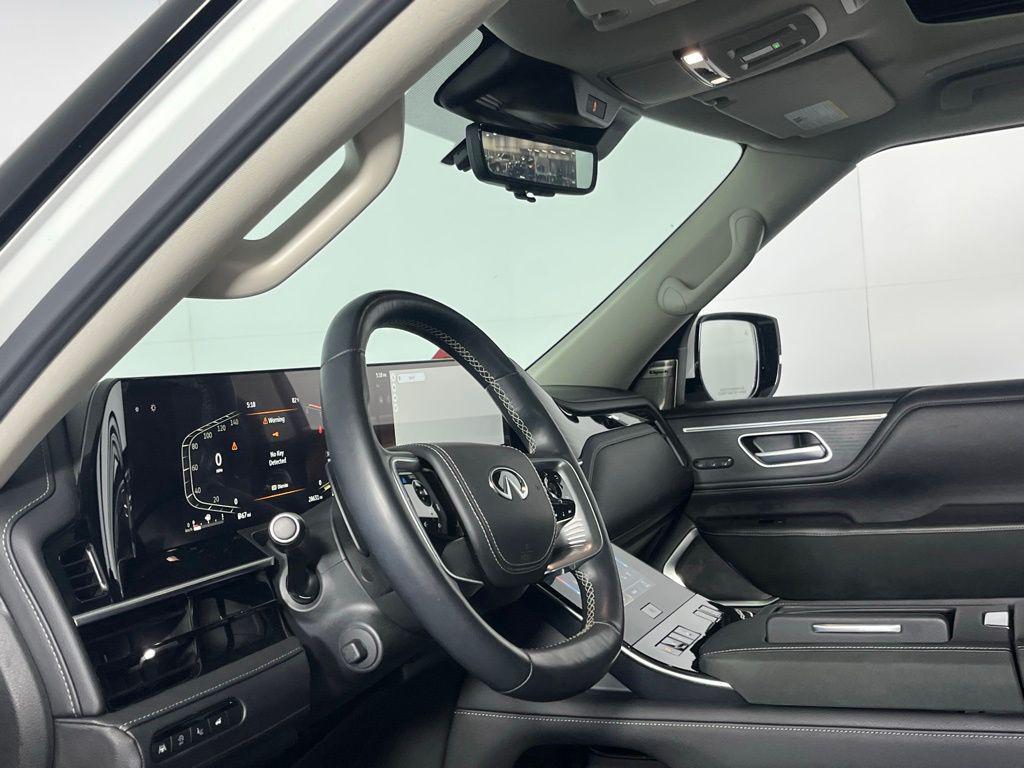 used 2025 INFINITI QX80 car, priced at $66,975