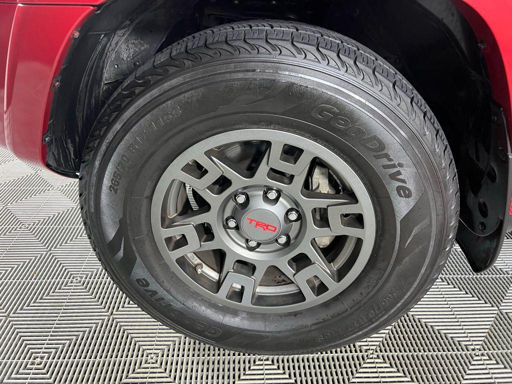 used 2020 Toyota 4Runner car, priced at $31,673