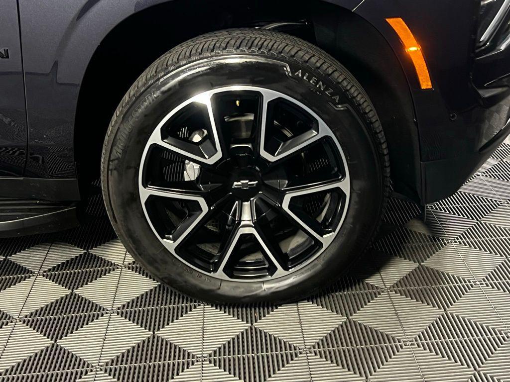 used 2025 Chevrolet Suburban car, priced at $66,973