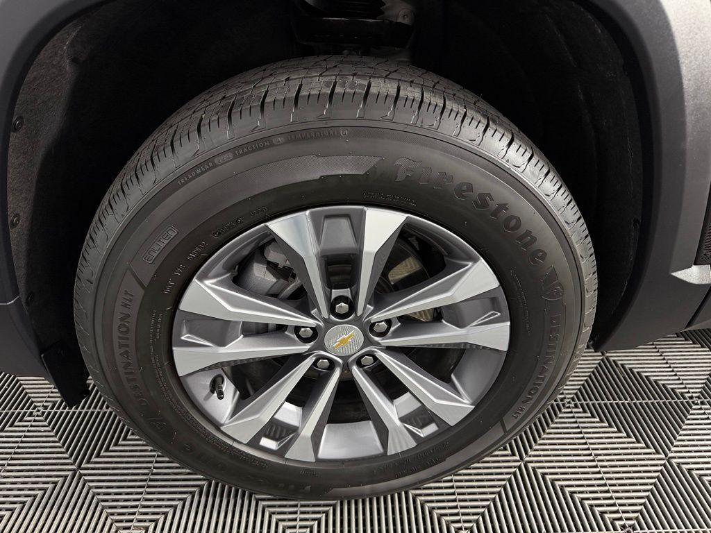 used 2026 Chevrolet Equinox car, priced at $28,073