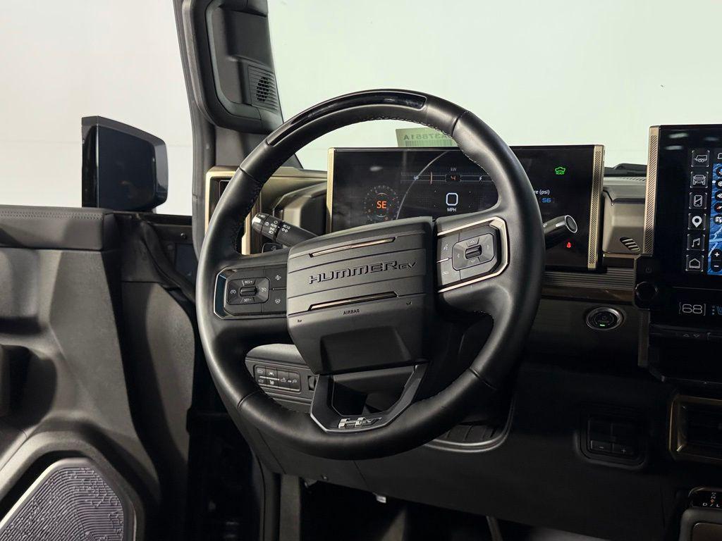 used 2025 GMC HUMMER EV Pickup car, priced at $70,373
