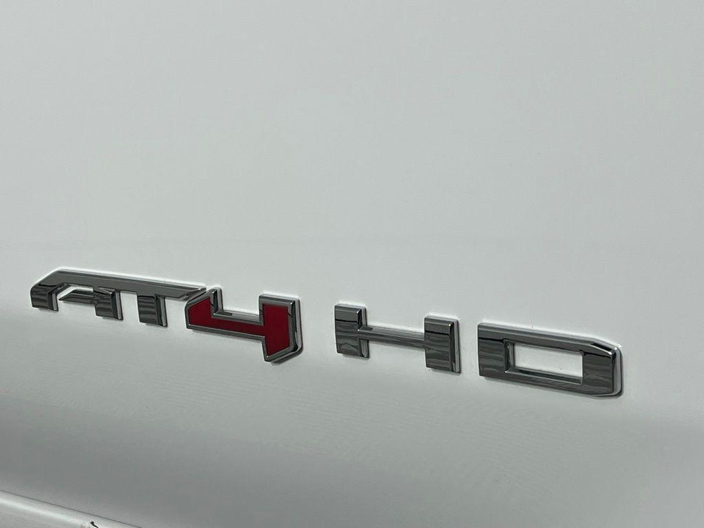 used 2022 GMC Sierra 2500 car, priced at $57,473