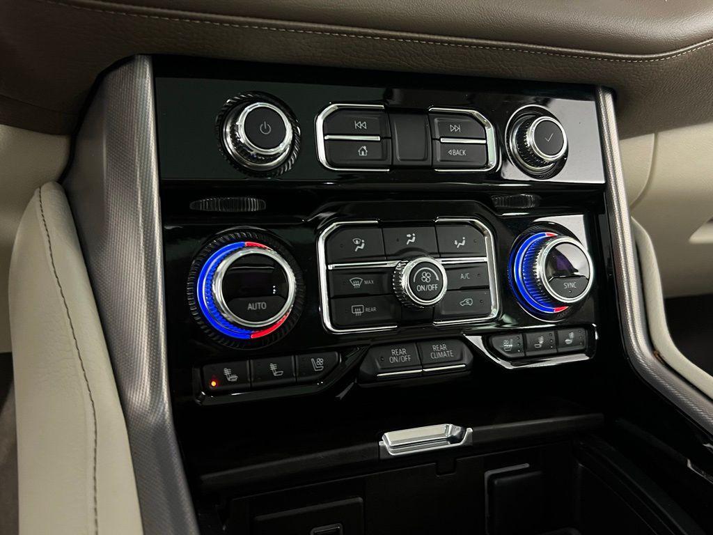 used 2022 GMC Yukon car, priced at $56,473