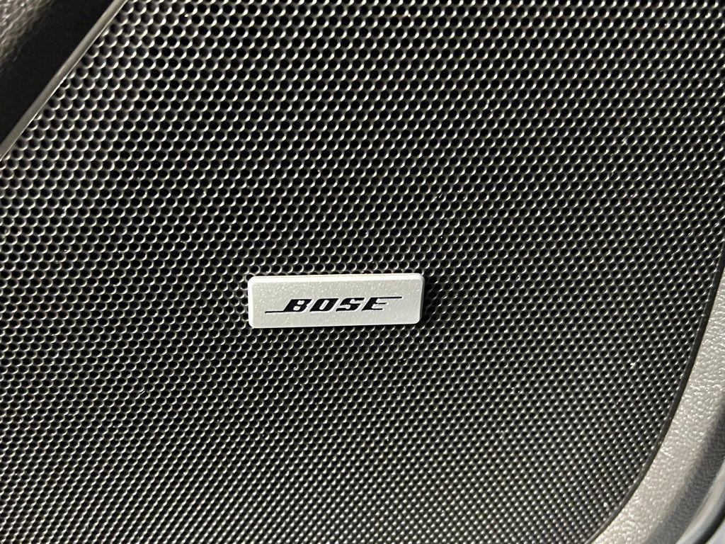 used 2023 Chevrolet Traverse car, priced at $35,273