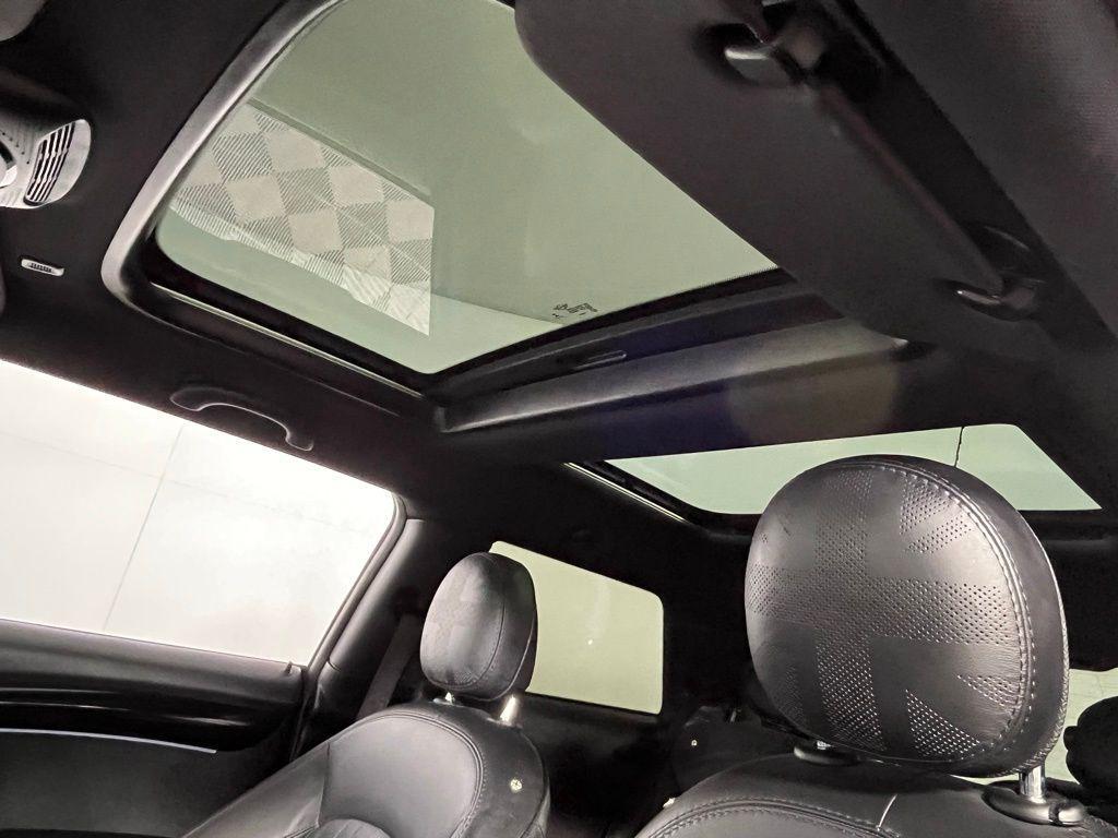 used 2022 MINI Hardtop car, priced at $16,973