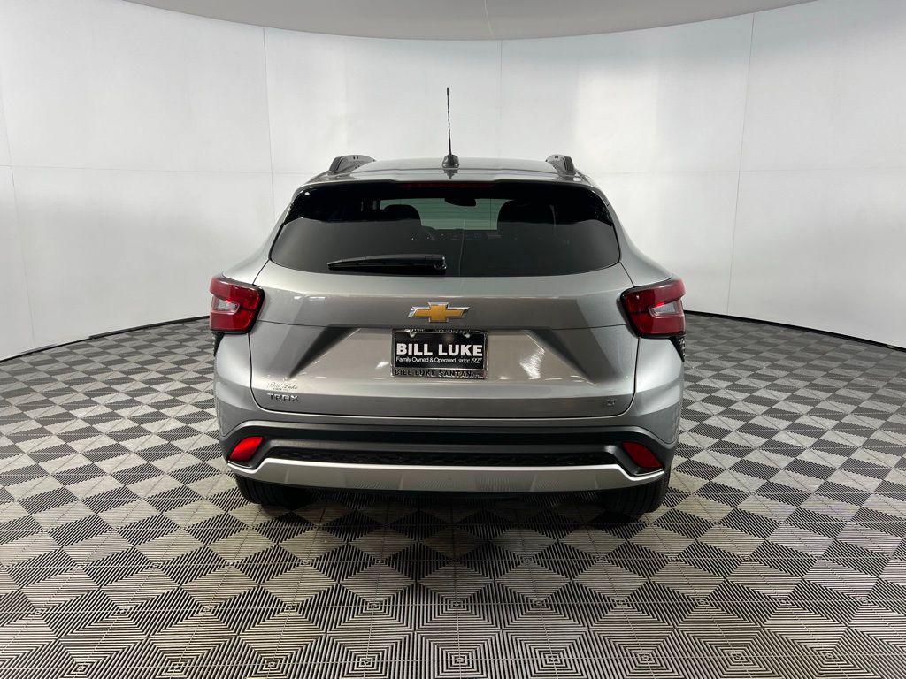 used 2025 Chevrolet Trax car, priced at $19,973
