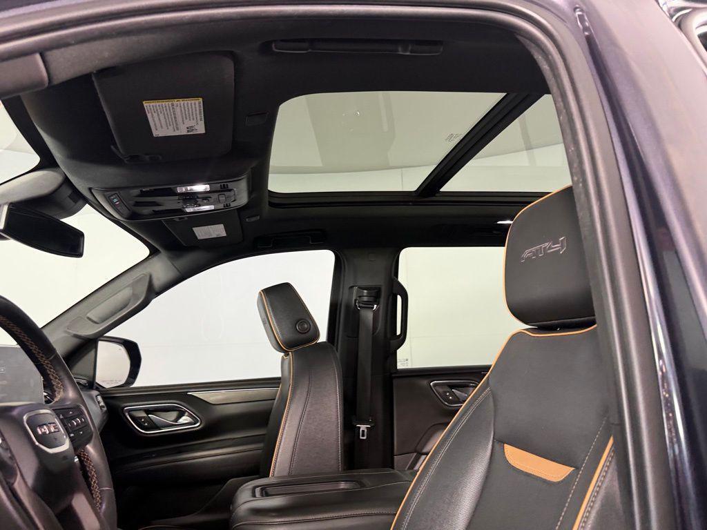 used 2023 GMC Yukon car, priced at $54,373