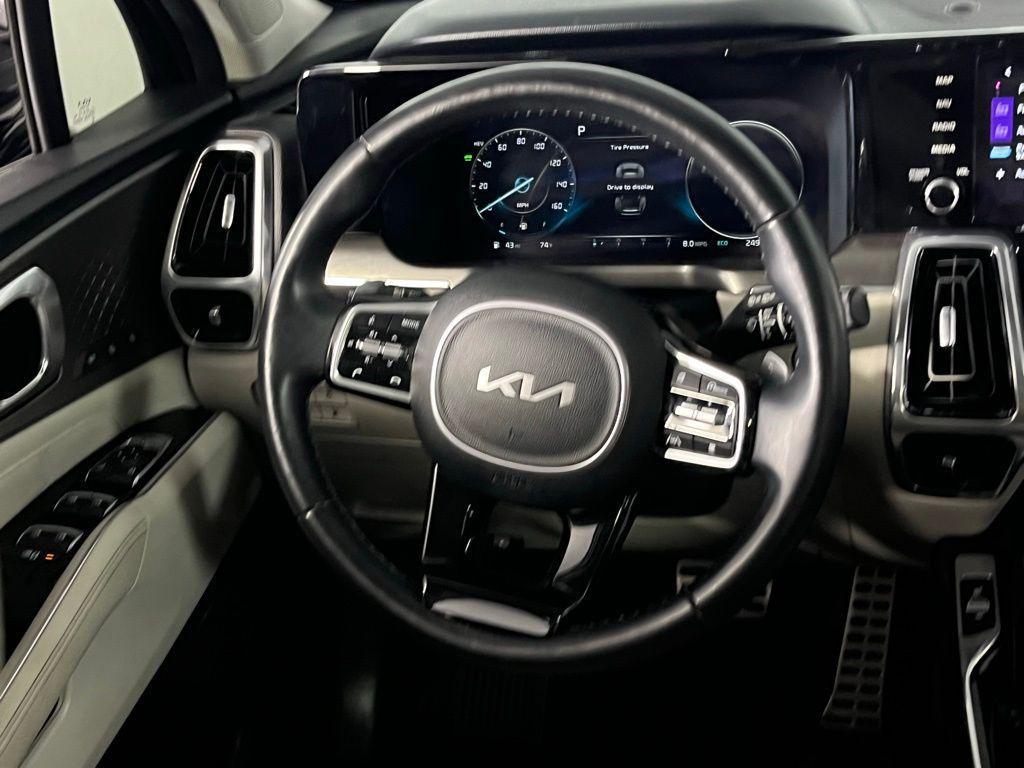 used 2023 Kia Sorento Plug-In Hybrid car, priced at $31,175