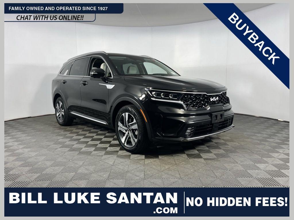 used 2023 Kia Sorento Plug-In Hybrid car, priced at $31,875