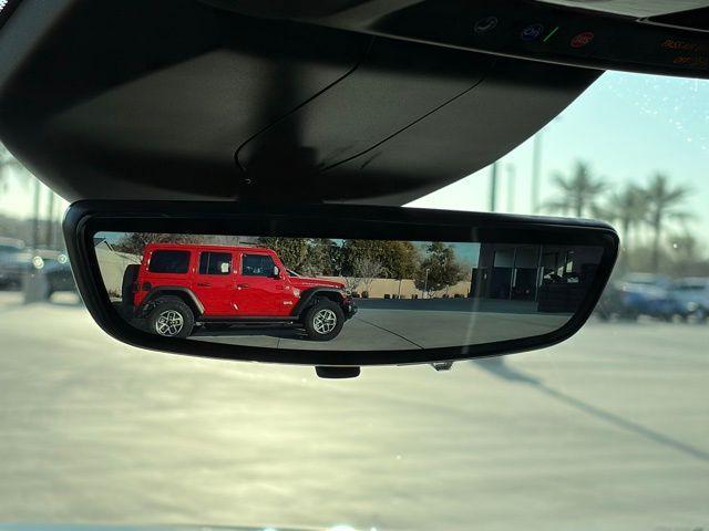 used 2025 Cadillac Escalade ESV car, priced at $99,973