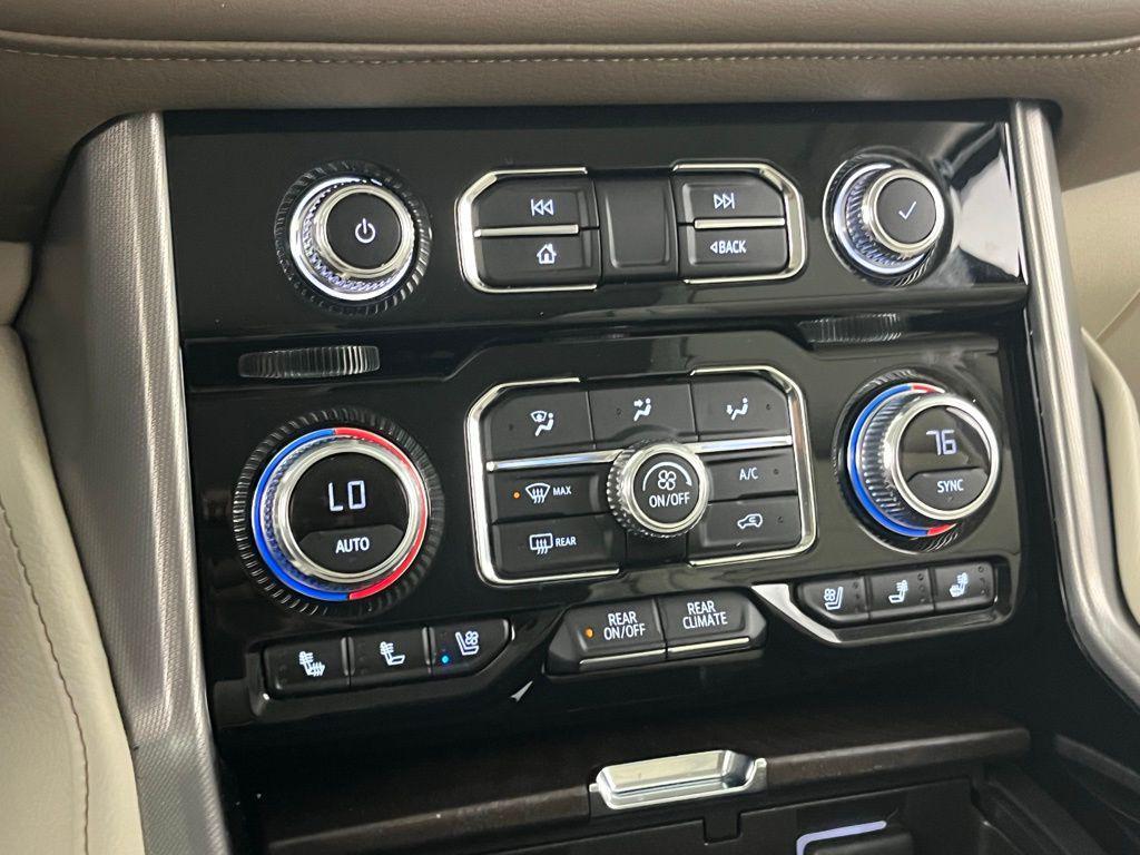 used 2024 GMC Yukon XL car, priced at $70,973