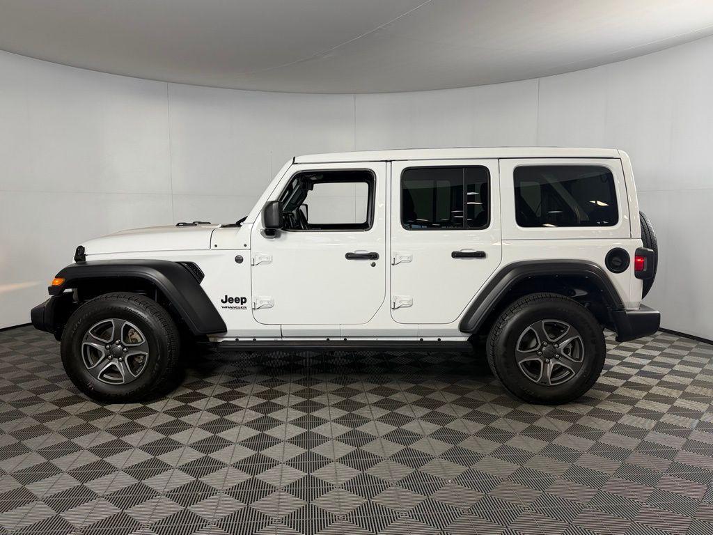 used 2022 Jeep Wrangler Unlimited car, priced at $28,375