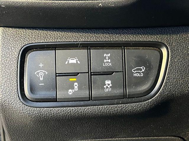 used 2020 Hyundai Santa Fe car, priced at $17,495