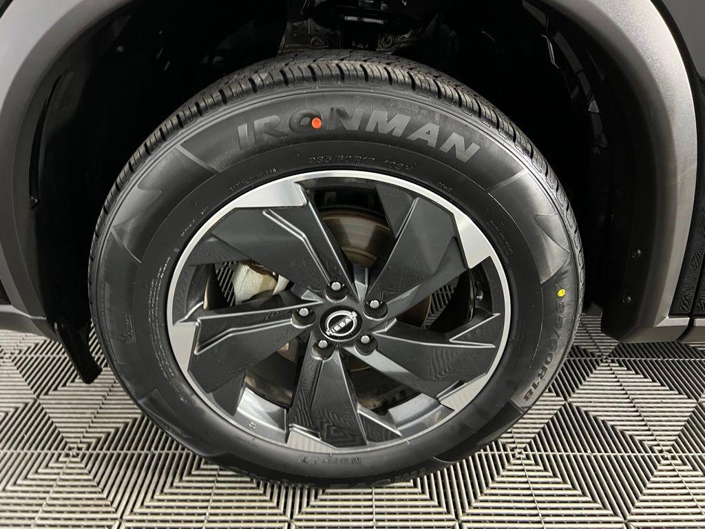 used 2024 Nissan Rogue car, priced at $19,173