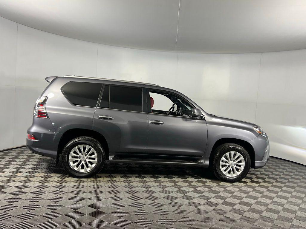 used 2023 Lexus GX 460 car, priced at $55,673