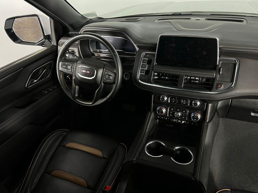 used 2023 GMC Yukon car, priced at $55,173