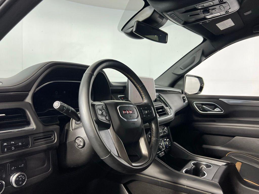 used 2023 GMC Yukon car, priced at $55,173