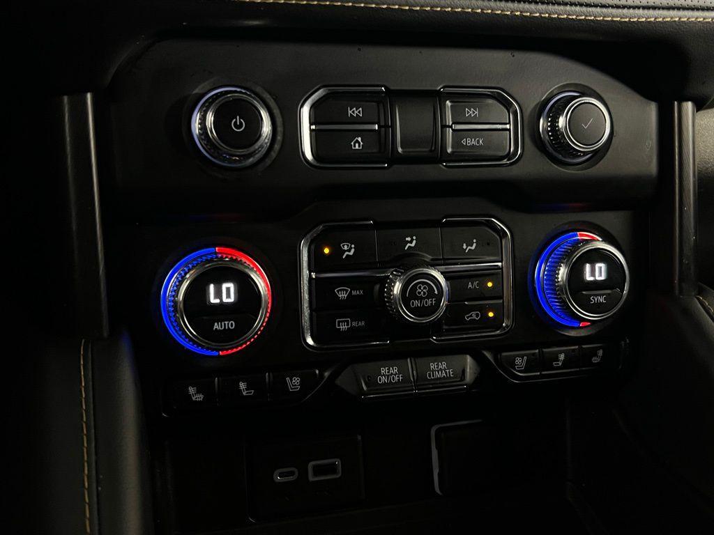 used 2023 GMC Yukon car, priced at $55,173