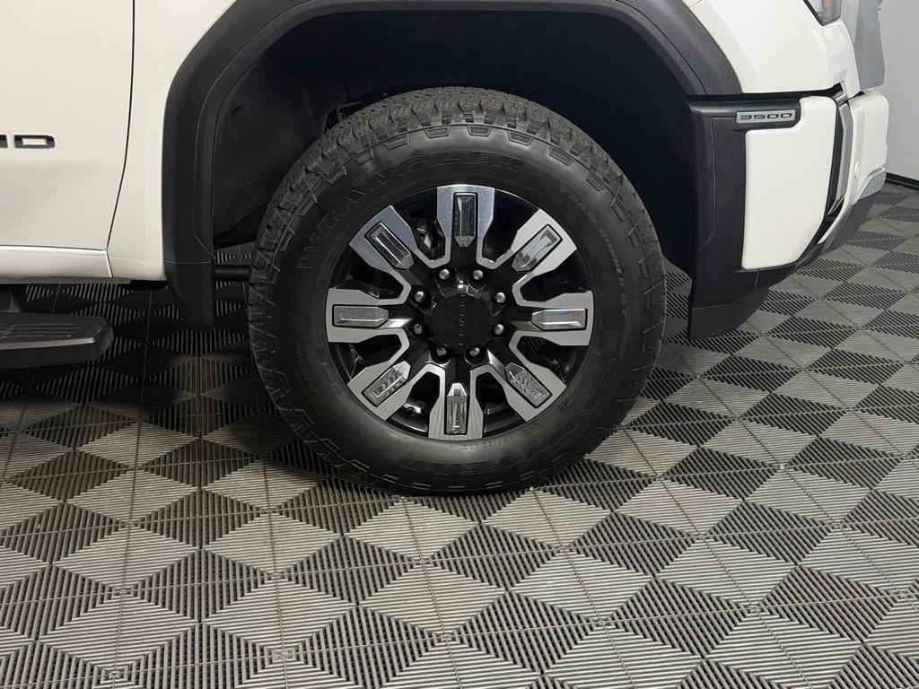 used 2025 GMC Sierra 3500 car, priced at $76,873