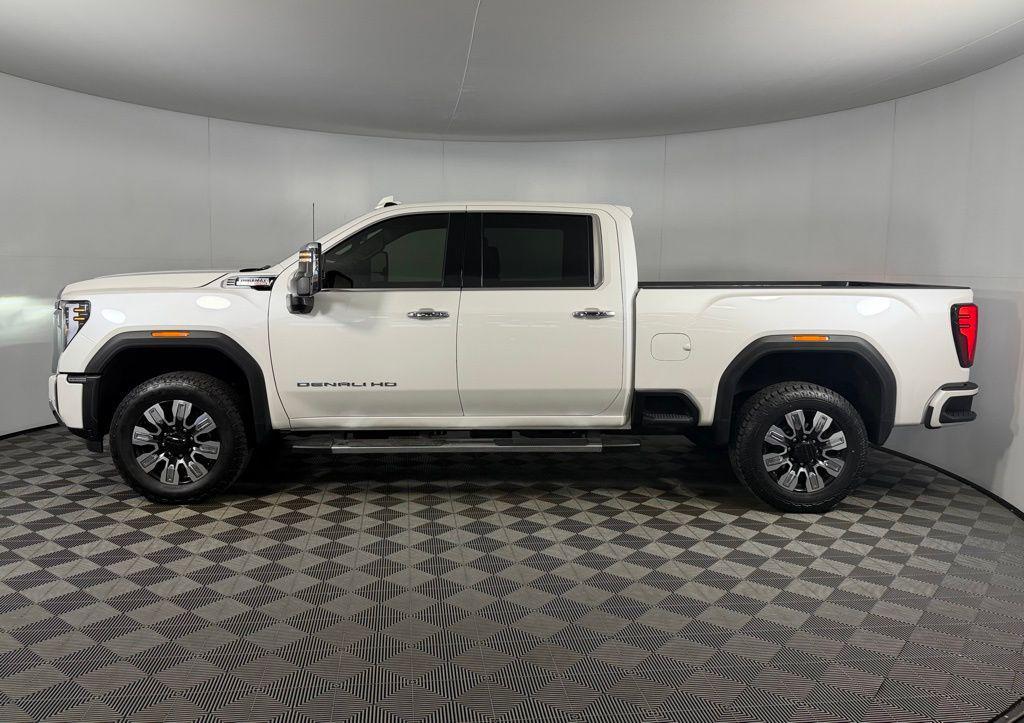 used 2025 GMC Sierra 3500 car, priced at $76,873