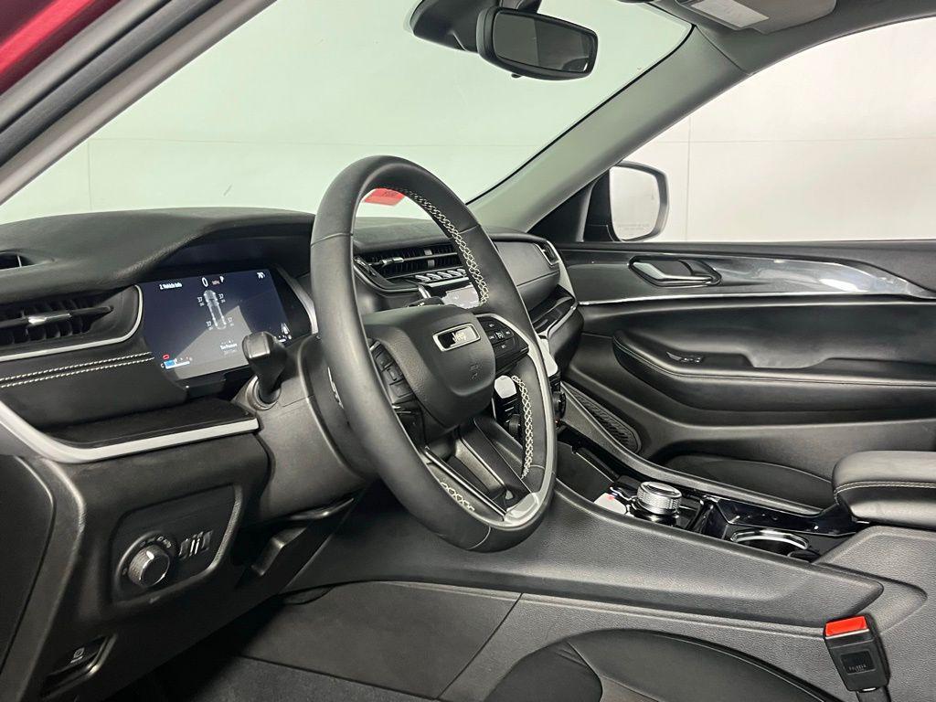 used 2023 Jeep Grand Cherokee car, priced at $26,973