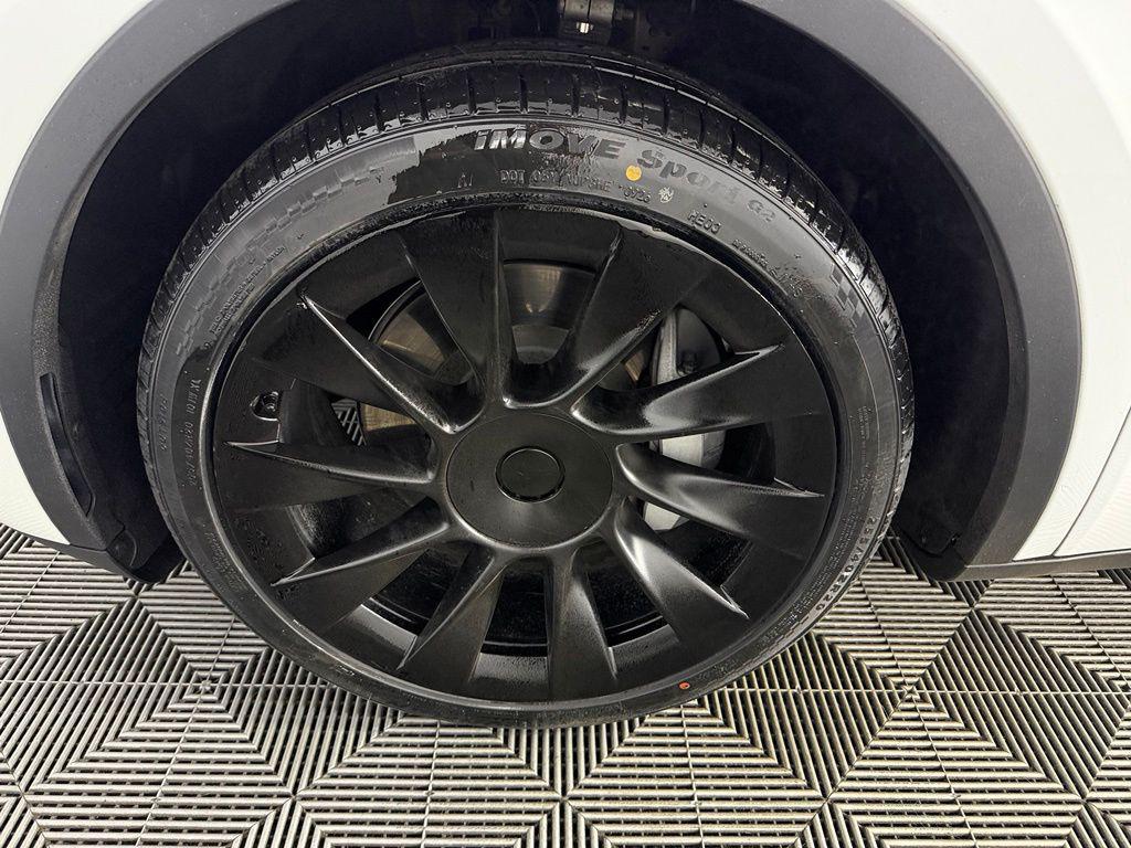 used 2021 Tesla Model Y car, priced at $27,272