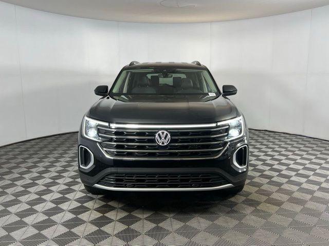 used 2024 Volkswagen Atlas car, priced at $27,475