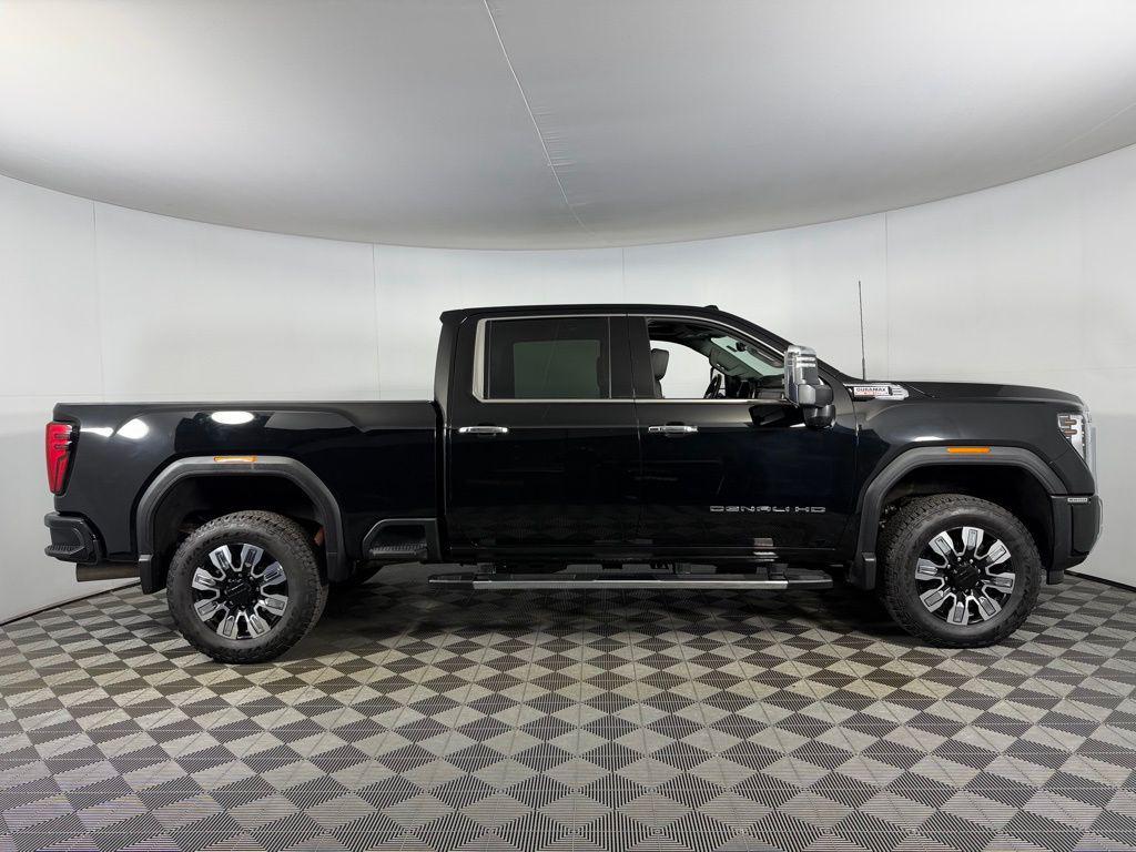 used 2024 GMC Sierra 2500 car, priced at $71,873
