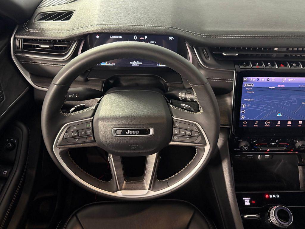 used 2024 Jeep Grand Cherokee car, priced at $32,673