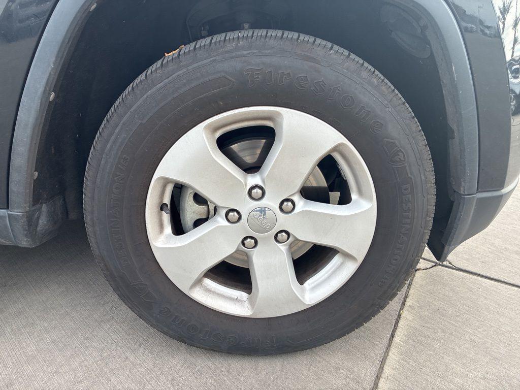 used 2013 Jeep Grand Cherokee car, priced at $9,995