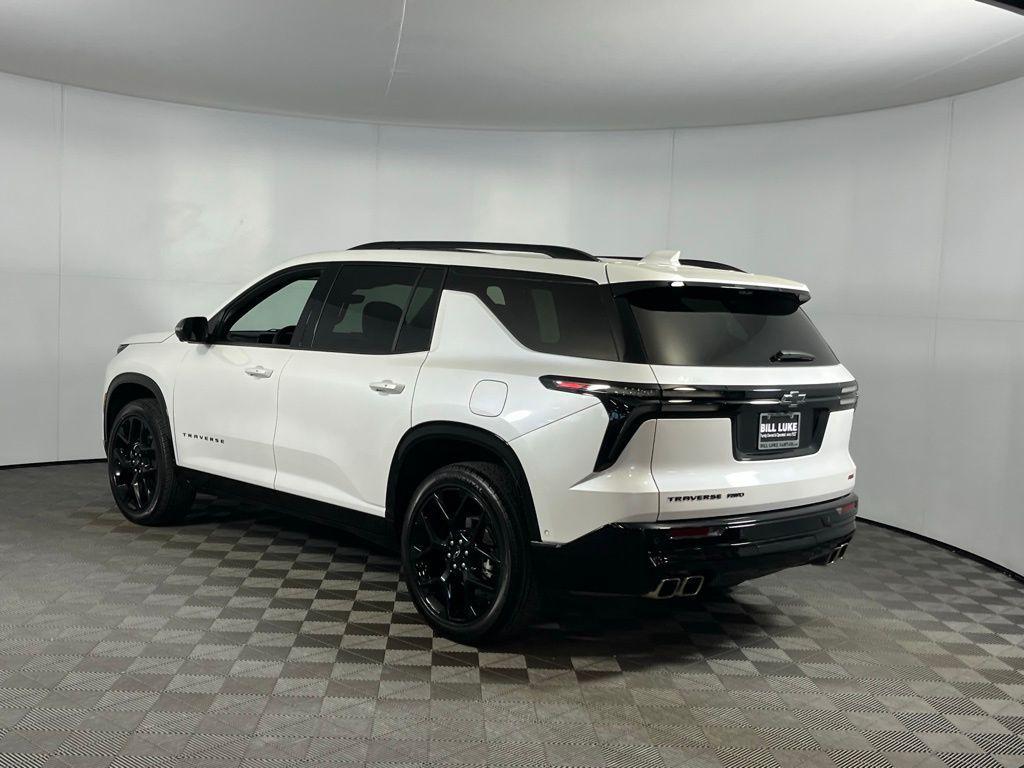 used 2024 Chevrolet Traverse car, priced at $50,973