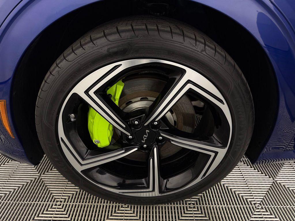 used 2023 Kia EV6 car, priced at $25,975