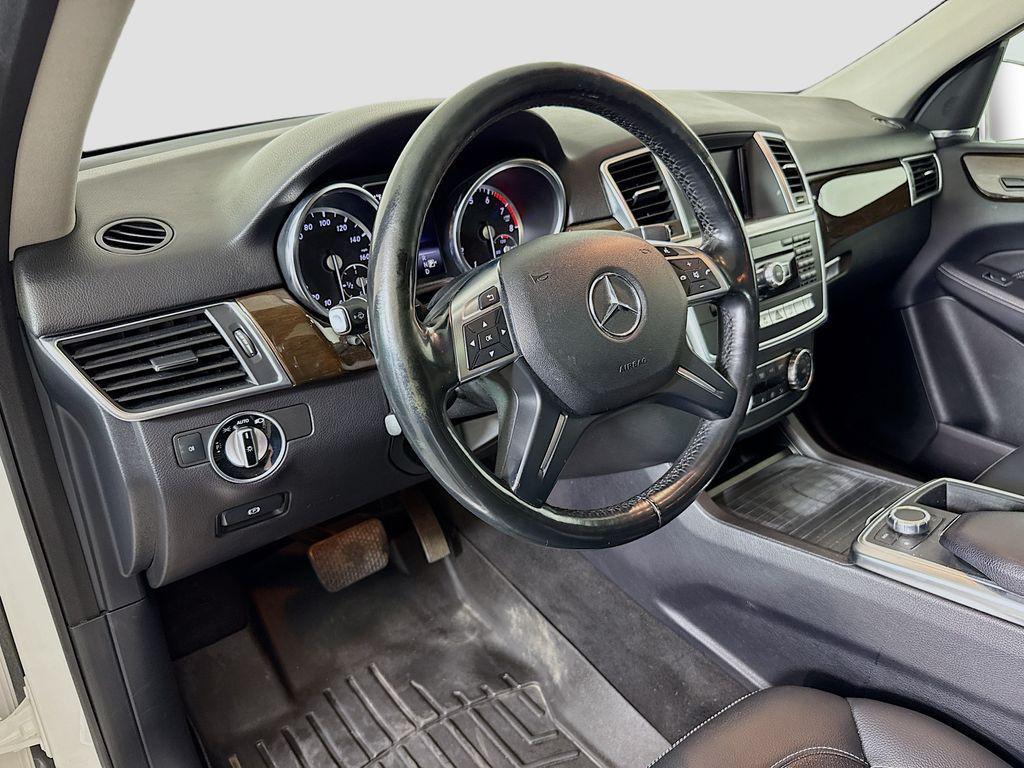 used 2015 Mercedes-Benz M-Class car, priced at $9,995